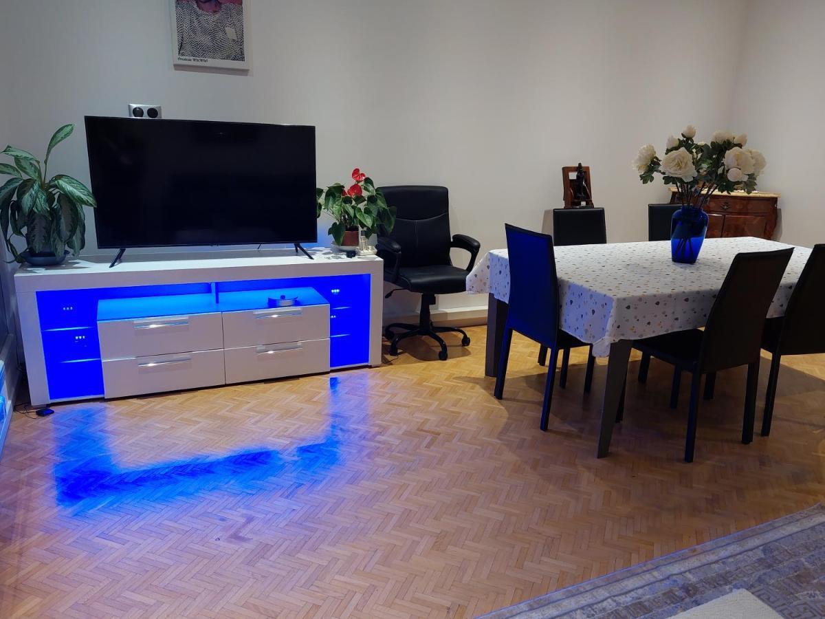 Porte De France Apartamento *